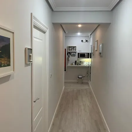 Amara Saint-Sébastien